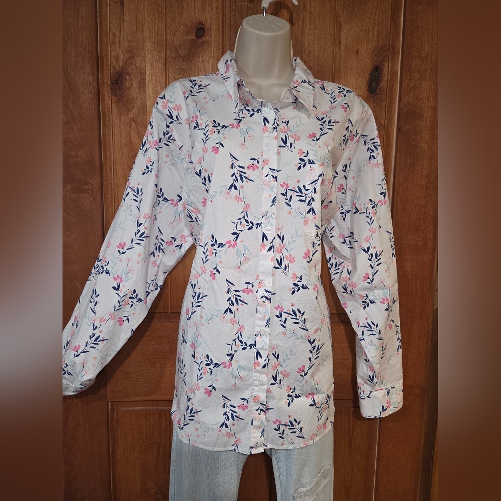 Croft & Barrow Floral Print Shirt - White and Pink